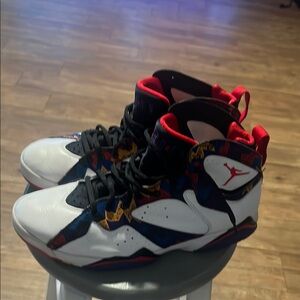 Jordan White Red Sneakers High-Top Classic Design